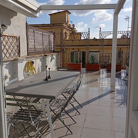 Colosseum Exclusive Duplex Рим Екстериор снимка